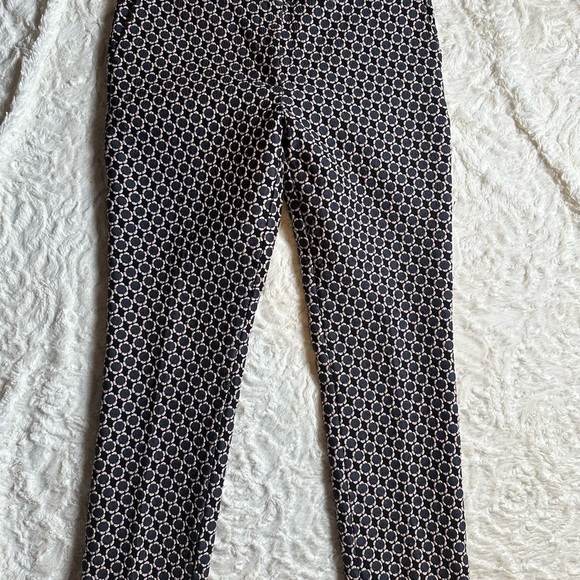 Ann Taylor Pants - Ann Taylor Black and Cream Textured Pants